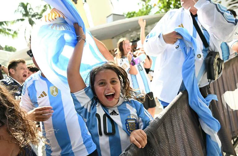 banderas-argentinas-en-miami-GSXJ3SYNORDJFNUURYTOR3SAKY