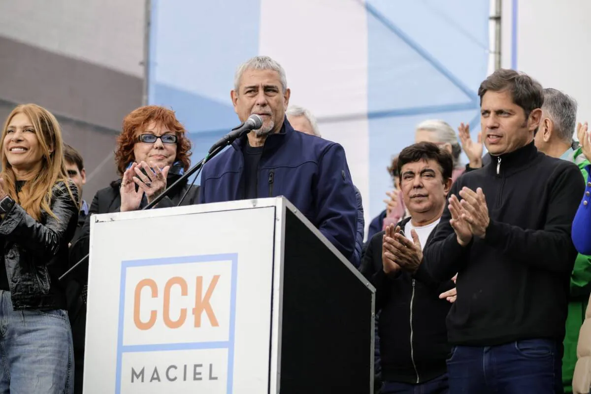 ferraresi-y-kicillof-durante-el-acto-de-MYOW4OJ5UNBWVCXH6OQUEI5G64