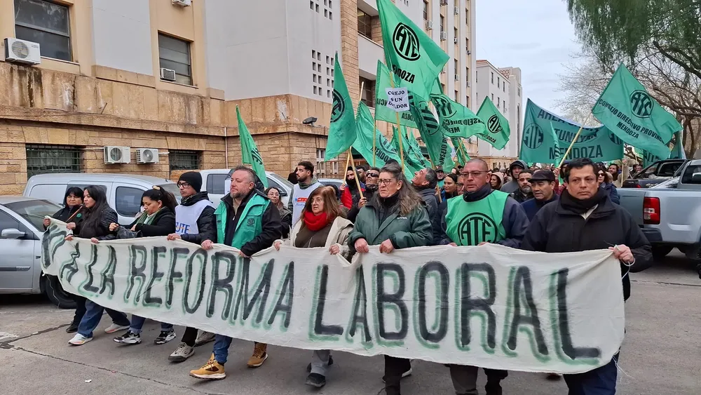 Concentracion-Casa-de-Gobierno-3-scaled