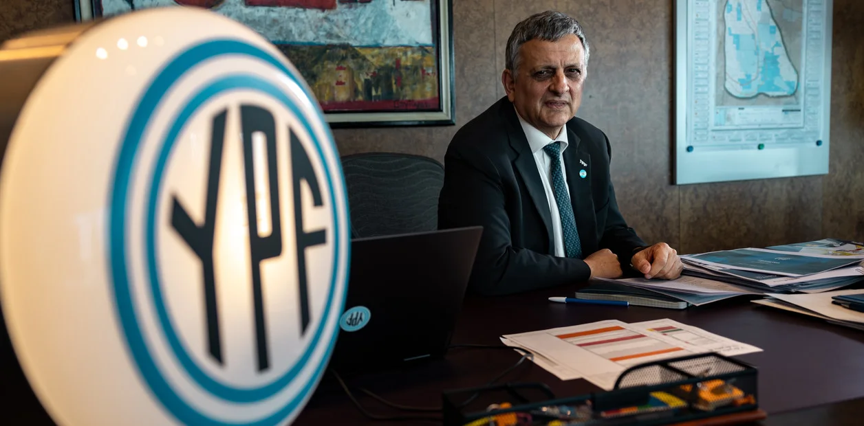 C3quIw7WB_1256x620__1