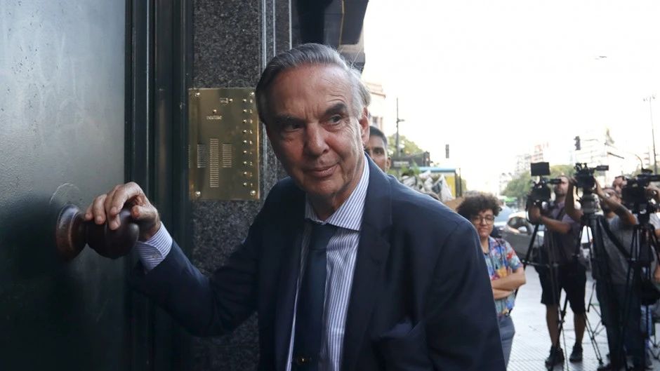 6636ac44a86a7_940_529!