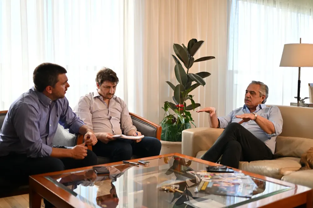 Imagen de WhatsApp 2025-11-14 a las 11.18.08_77dc5edd (1)