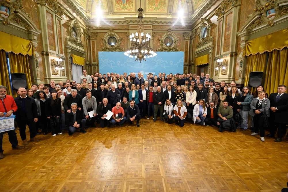 KICILLOF INTENDENTES