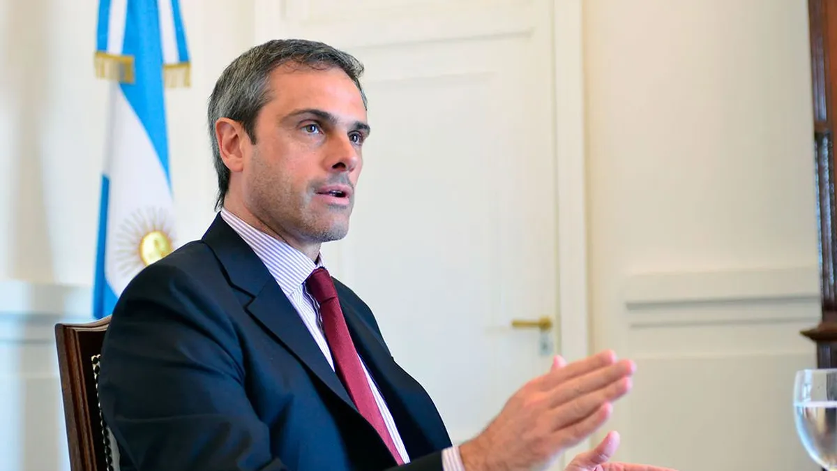 guillermo-michel-aduanajpgjpg