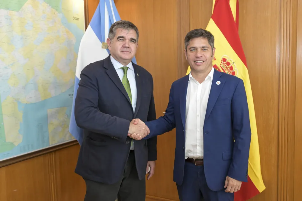 axel-kicillof-embajador-de-espana-2048x1366
