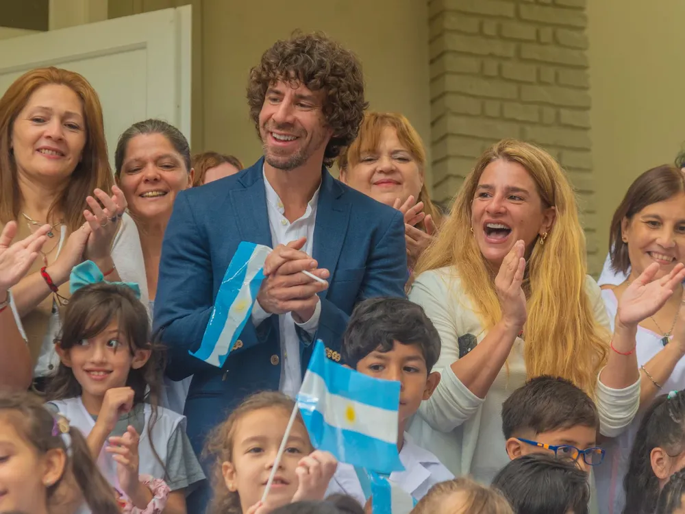 16 juan andreotti inauguro 7 escuelas