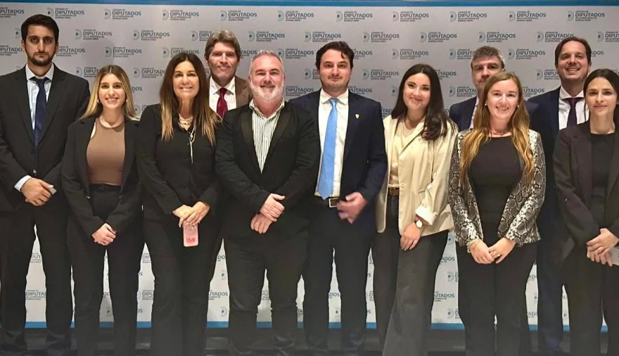 20250528091855_bloque