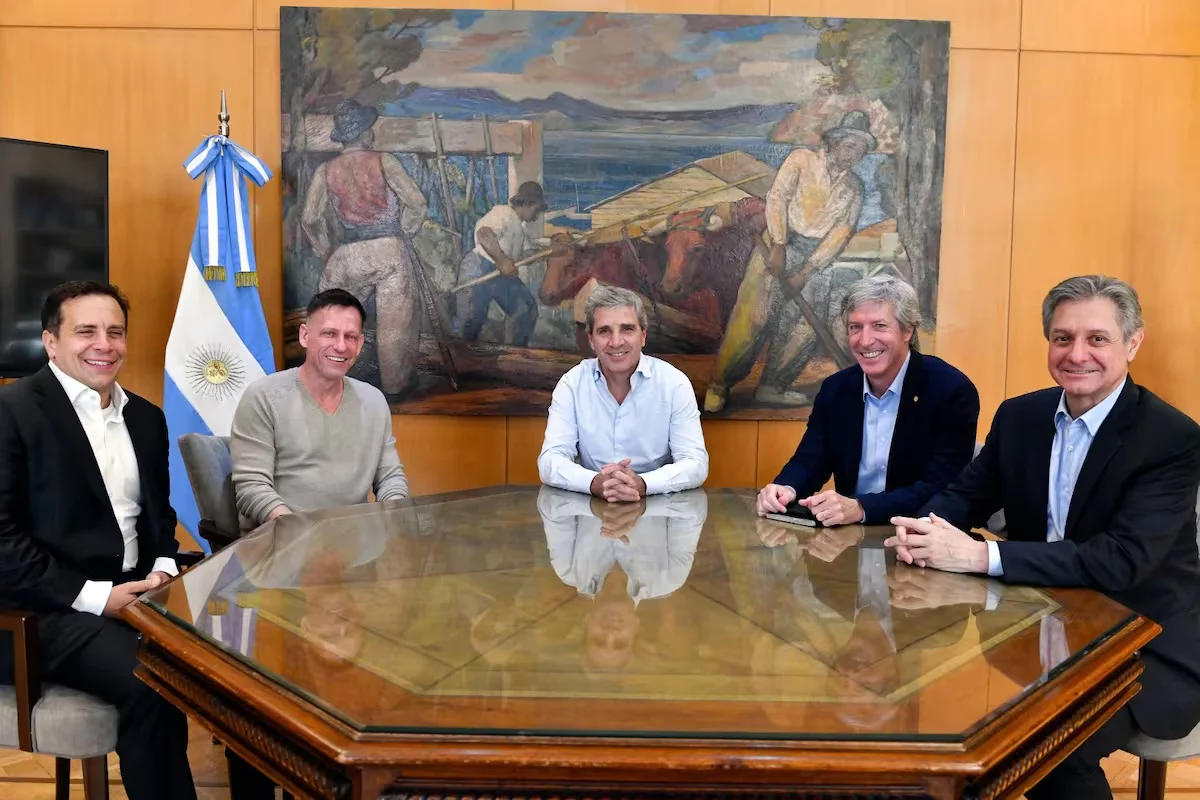 Peter Thiel, Luis Caputo, José Luis Daza y Santiago Bausili