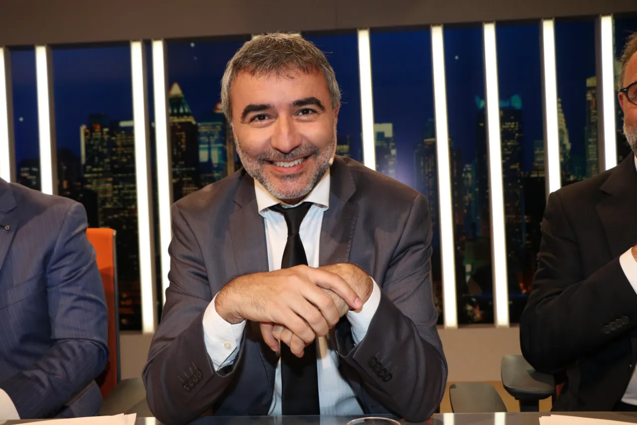 3ba2a33f-dbd8-4259-94e8-b6d4cf9ba454 (1)